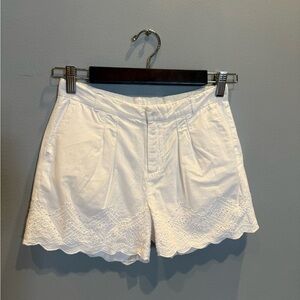 GAP High Waist White Shorts with Textured Fabric